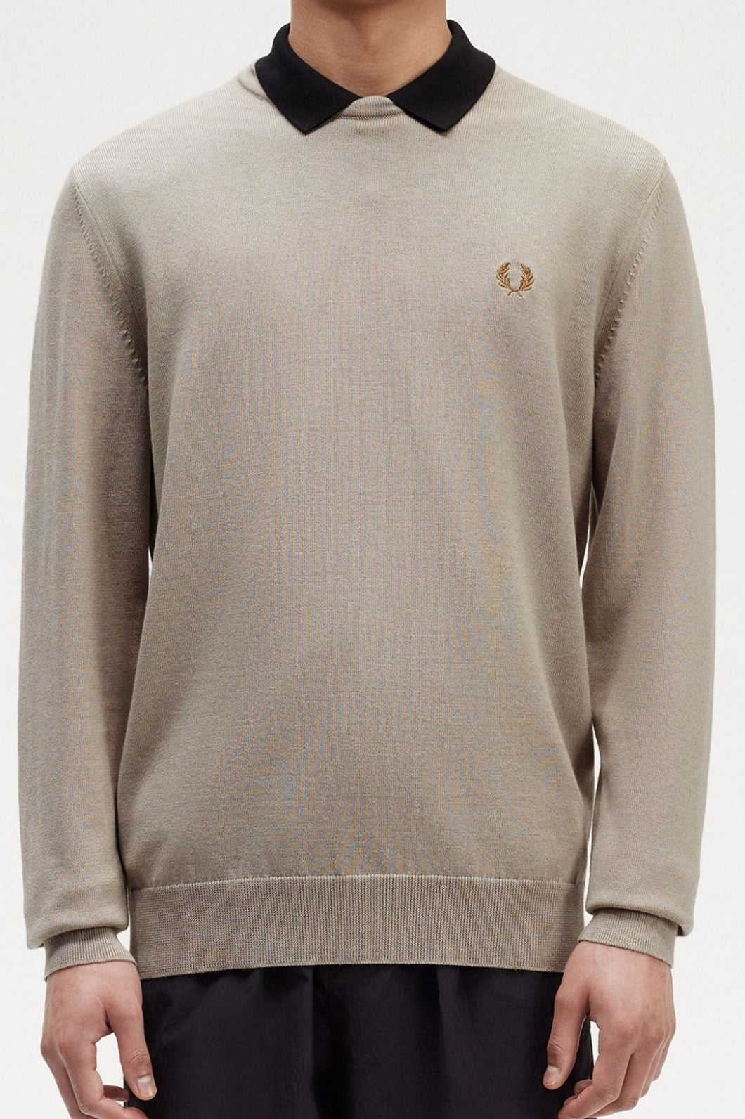 Fred Perry - K9601 Crew Neck Sweater in Dark Oatmeal