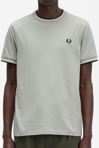 Fred Perry - M1588 Twin Tipped T-shirt in Seagrass