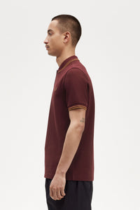 Fred Perry - M3600 in Oxblood / Shaded Stone