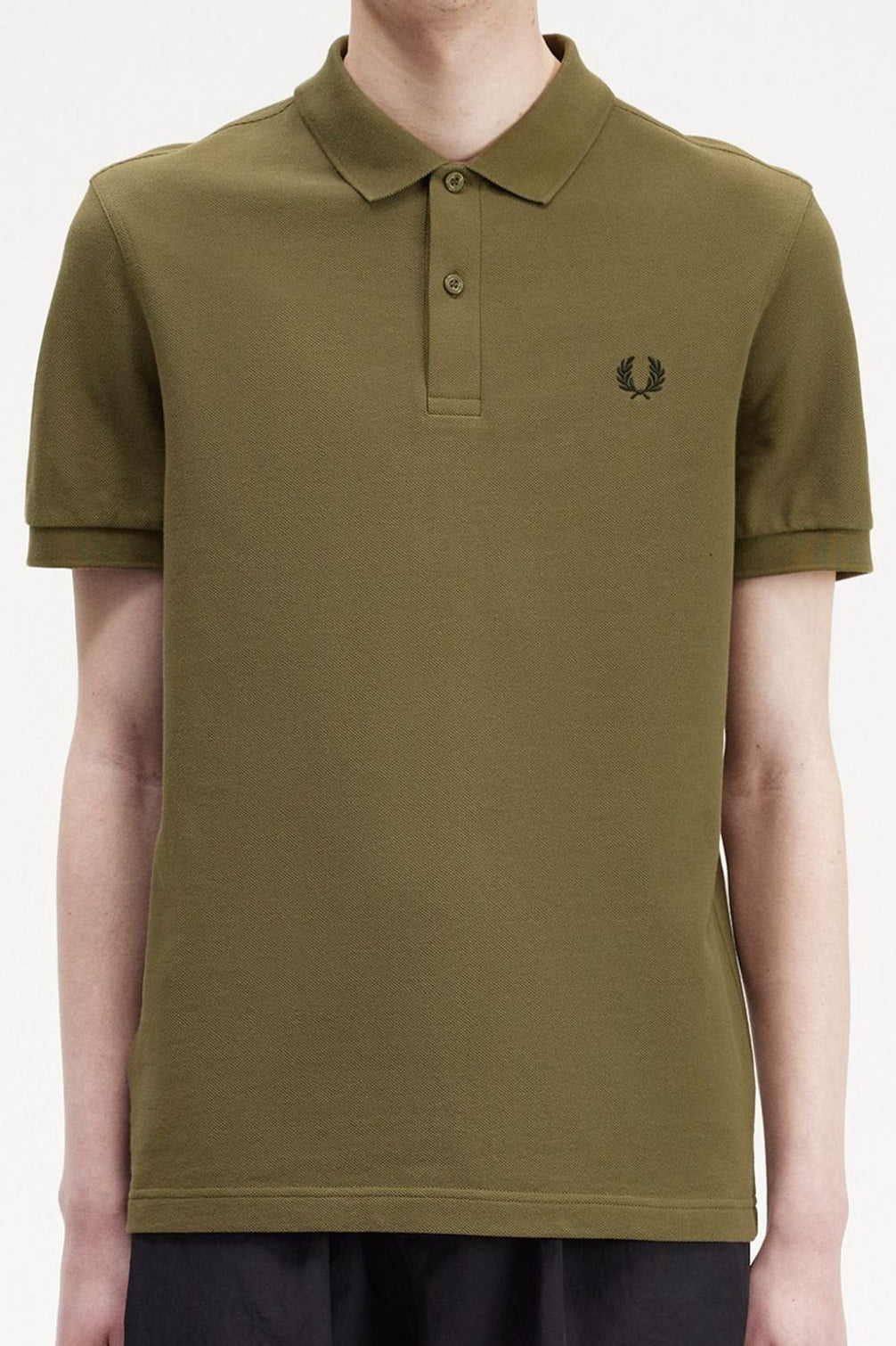 Fred Perry - M6000 - Shirt in Uniform Green – BLOKES