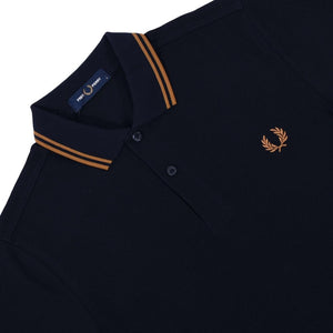 Fred Perry - M3600 in Navy / Dark Caramel