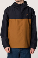 Load image into Gallery viewer, Fred Perry - Quarter Zip Colour Block Overhead Jacket J4560