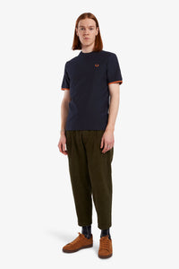 Fred Perry - M4654 Tipped Cuff Piqué T-Shirt in Navy