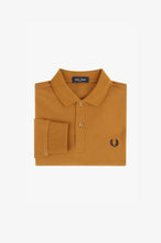 Load image into Gallery viewer, Fred Perry - M6006 Long Sleeve in Dark Caramel