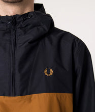 Load image into Gallery viewer, Fred Perry - Quarter Zip Colour Block Overhead Jacket J4560