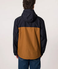 Load image into Gallery viewer, Fred Perry - Quarter Zip Colour Block Overhead Jacket J4560