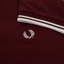 Load image into Gallery viewer, Fred Perry - M3600 in Port / White / White