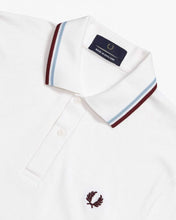 Load image into Gallery viewer, Fred Perry M12 - Made in England - White / Ice / Maroon