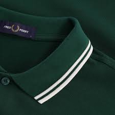 Fred Perry - M3600 in Ivy / White / White